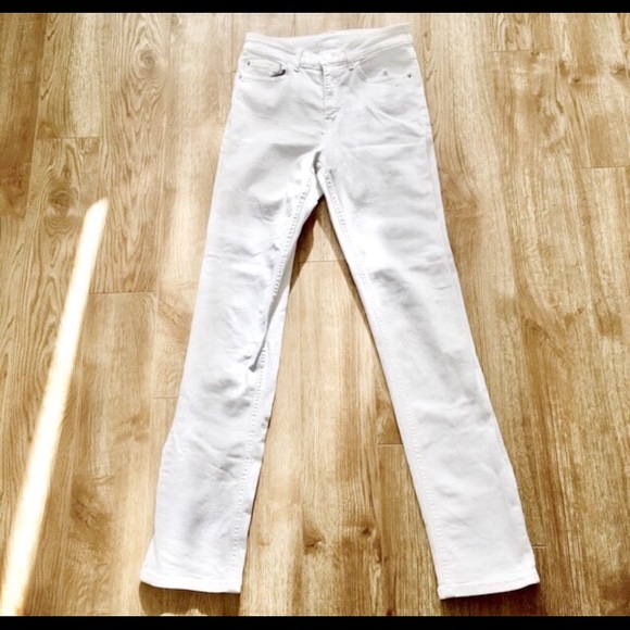 M & S - Picture 3 of 6